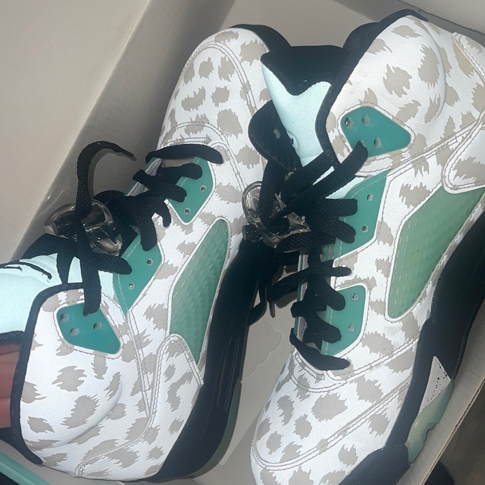 Jordan retro 5 , retro green